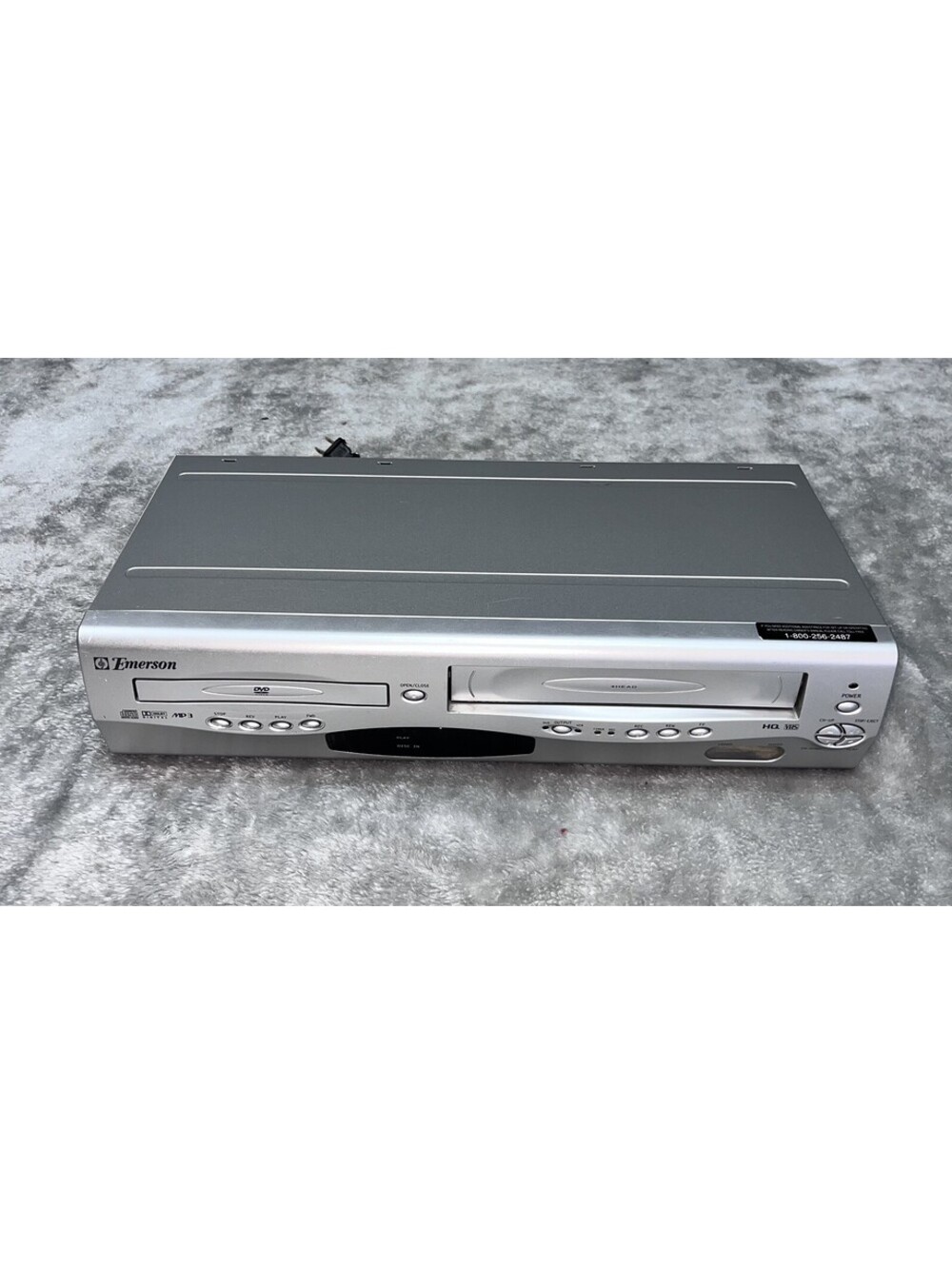Emerson EWD2203 DVD VCR Combo Player. 4 Head. Tested. Works. No Remote.